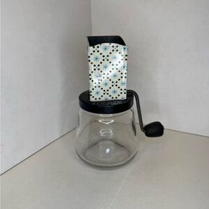 Vintage Nut Chopper 1940’s 1950’s Starburst Pattern